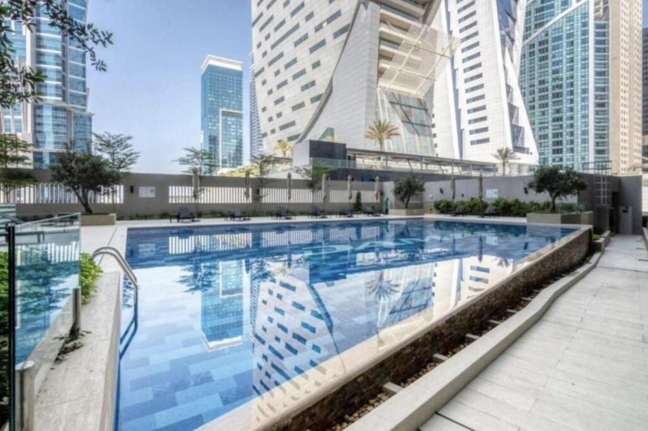 Citihome - 1Br At Merano Tower By Damac Dubai Buitenkant foto